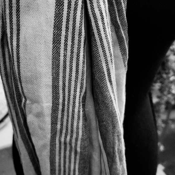 SCARF - Picture 7 of 9